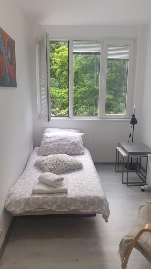Lux Apartment 7, Parking Ni Buitenkant foto